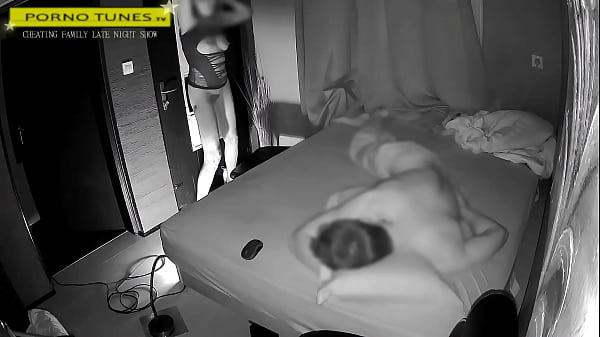 Mature wife at Gloryhole_fucking_with herfans infront ofher napping husband PROMO