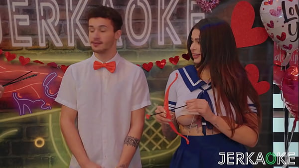 Jerkaoke- Curvy Juicy_Latina_Carolina_Cortez_Gets Fucked Hard_Doggy Style