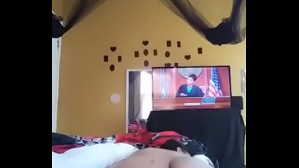 Humping the pillowwet pussy