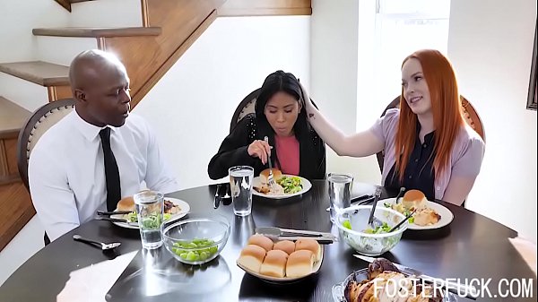 Asian Foster stepDaughterGets Fucked By_BBC stepDaddy- Ember Snow And Summer Hart