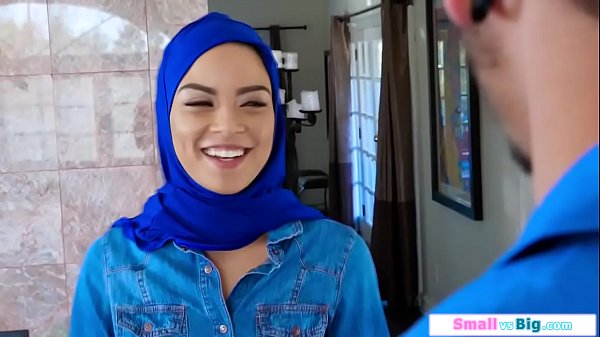 Petite slut_arab fucked by two big men