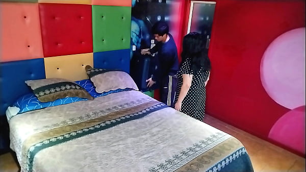 There areno morerooms left at the hotelI have_to sharea room_with my_stepmother