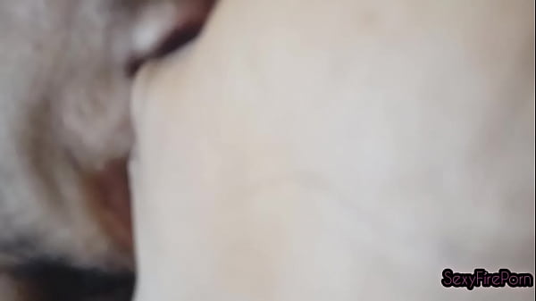 I fuck my girlfriend_in bedroom