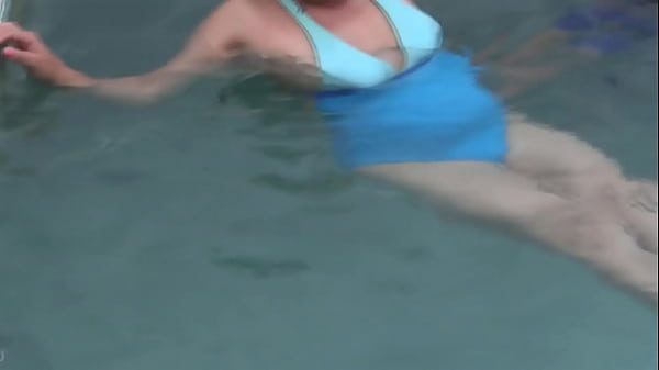 Initial video_- My hotwife Latin mother showsoff on_the beach and puts many_hard cocks excited she goes to the apartment andmasturbates in_front ofthe hotel ownershe asks him tofuck her hard in the ass cuckold husband